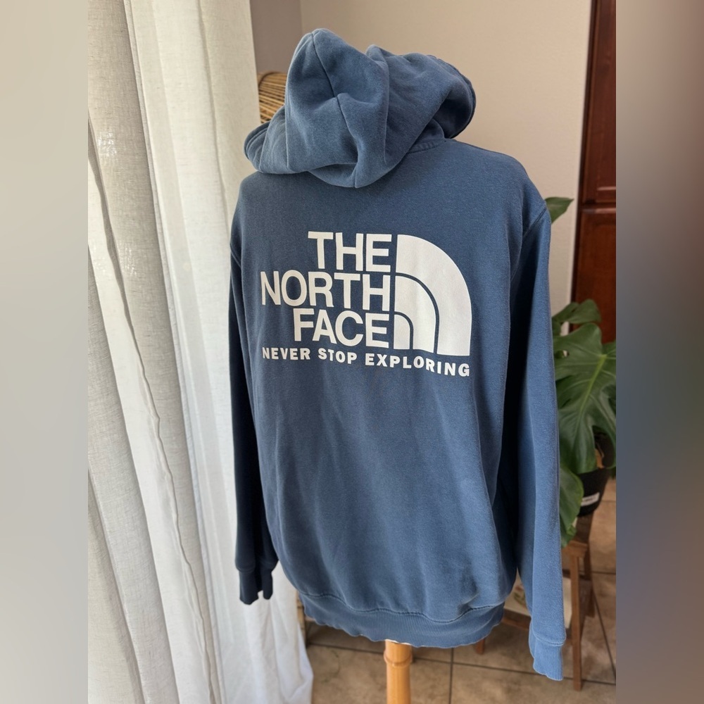 The North Face Blue Hoodie‎